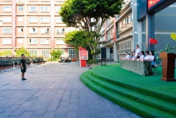 http://www.51kuaican.cn/school-4/document-id-202.html