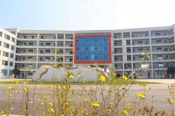 http://www.51kuaican.cn/school-2/document-id-739.html
