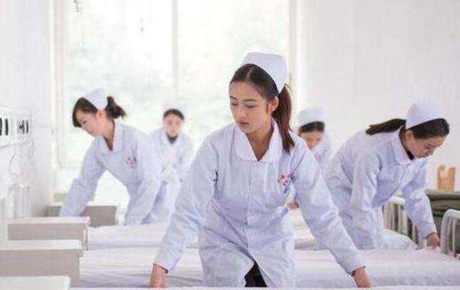 o팣I(y)